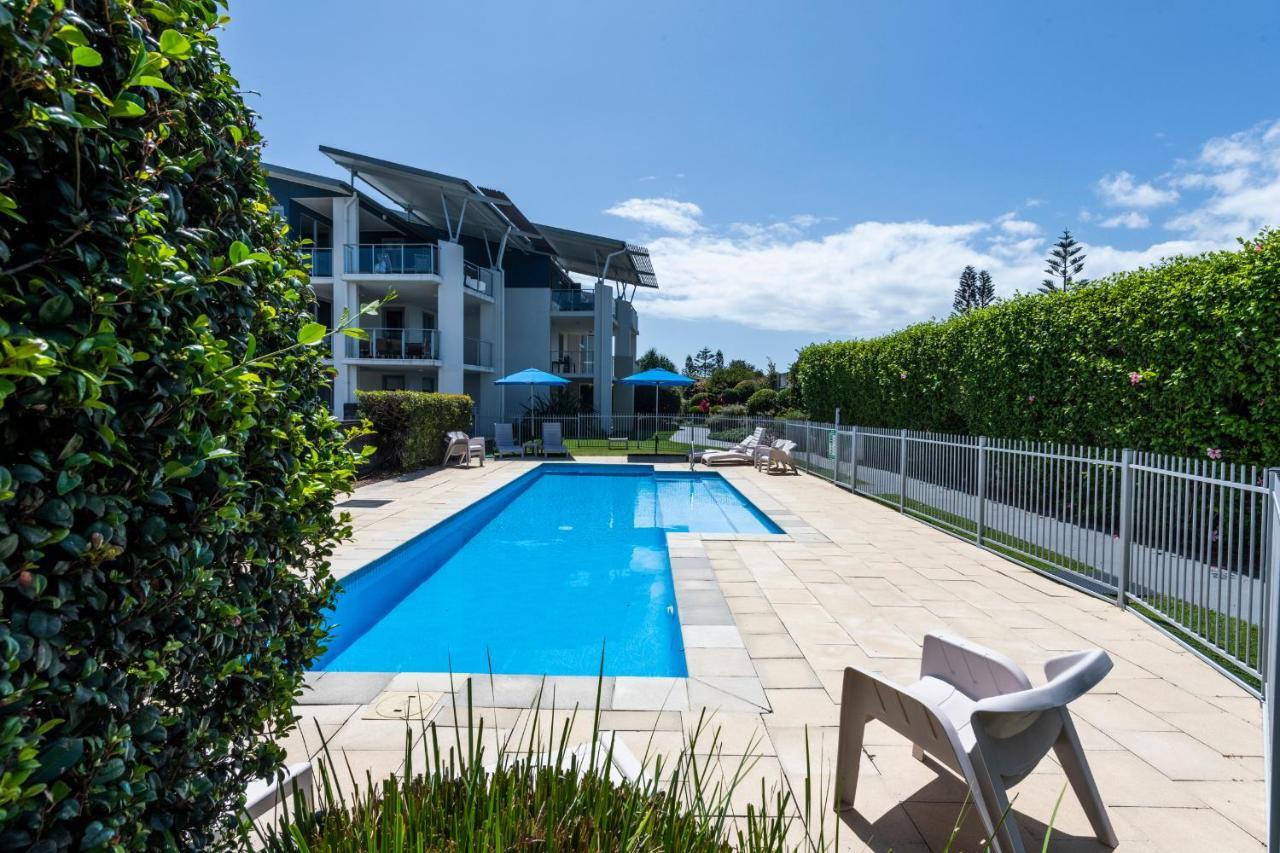 Pacific Marina Apartments Coffs Harbour Exterior photo