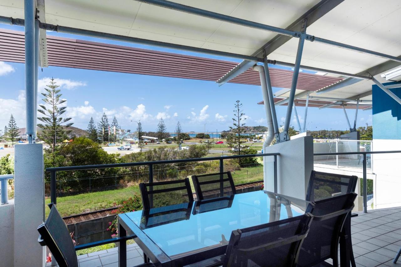 Pacific Marina Apartments Coffs Harbour Exterior photo